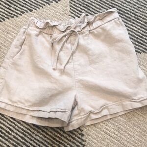Beige Linen Blend Shorts size medium